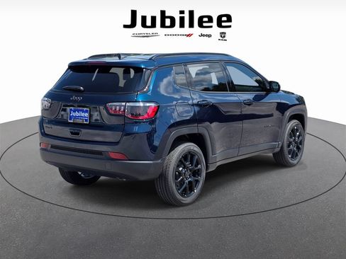New 2026 Jeep Compass Latitude AWD/4WD image 5