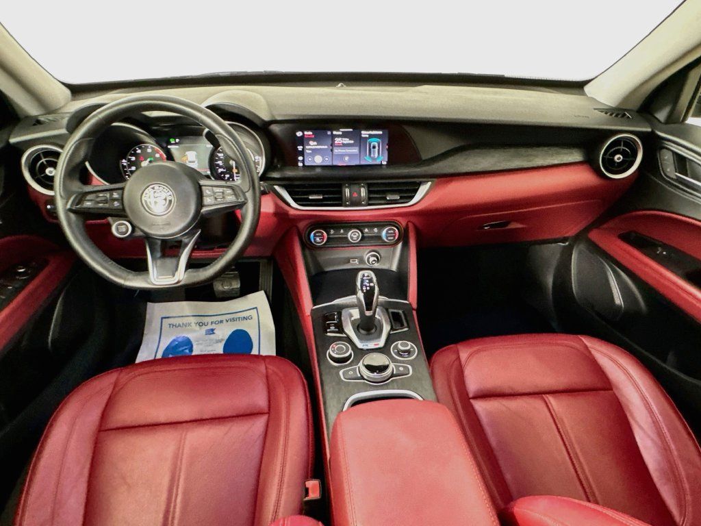 Used 2020 Alfa Romeo Stelvio AWD w/ Nero Edizione image 26
