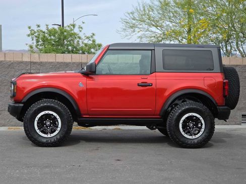 Used 2022 Ford Bronco Black Diamond w/ Sasquatch Package AWD/4WD image 6