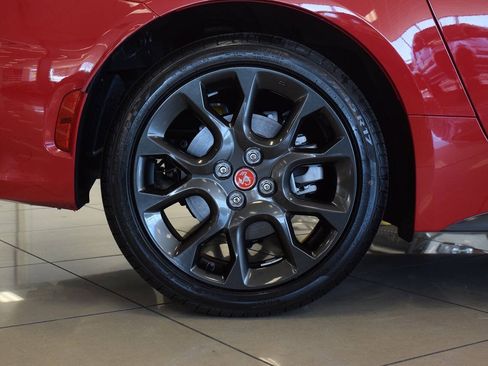 Used 2020 FIAT 124 Spider Abarth w/ Convenience Group RWD image 42
