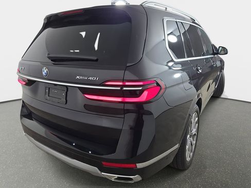 Used 2026 BMW X7 xDrive40i AWD/4WD image 40