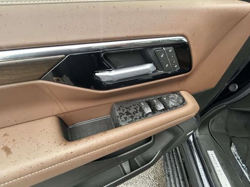 New 2026 Chevrolet Tahoe High Country image 19