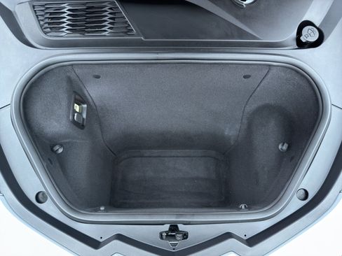 Used 2022 Chevrolet Corvette Stingray Preferred Conv w/ Z51 Performance Package RWD image 28