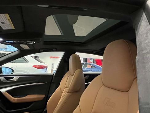 New 2026 Audi RS 7 Performance image 9