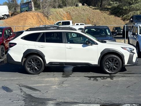 Certified 2024 Subaru Outback Onyx Edition image 3