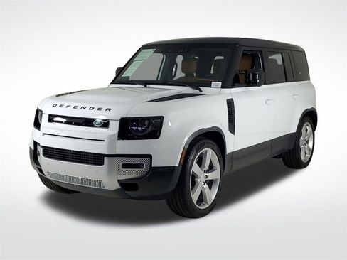 Used 2024 Land Rover Defender 110 SE AWD/4WD image 1