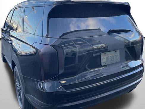Used 2024 Hyundai Palisade Calligraphy image 9