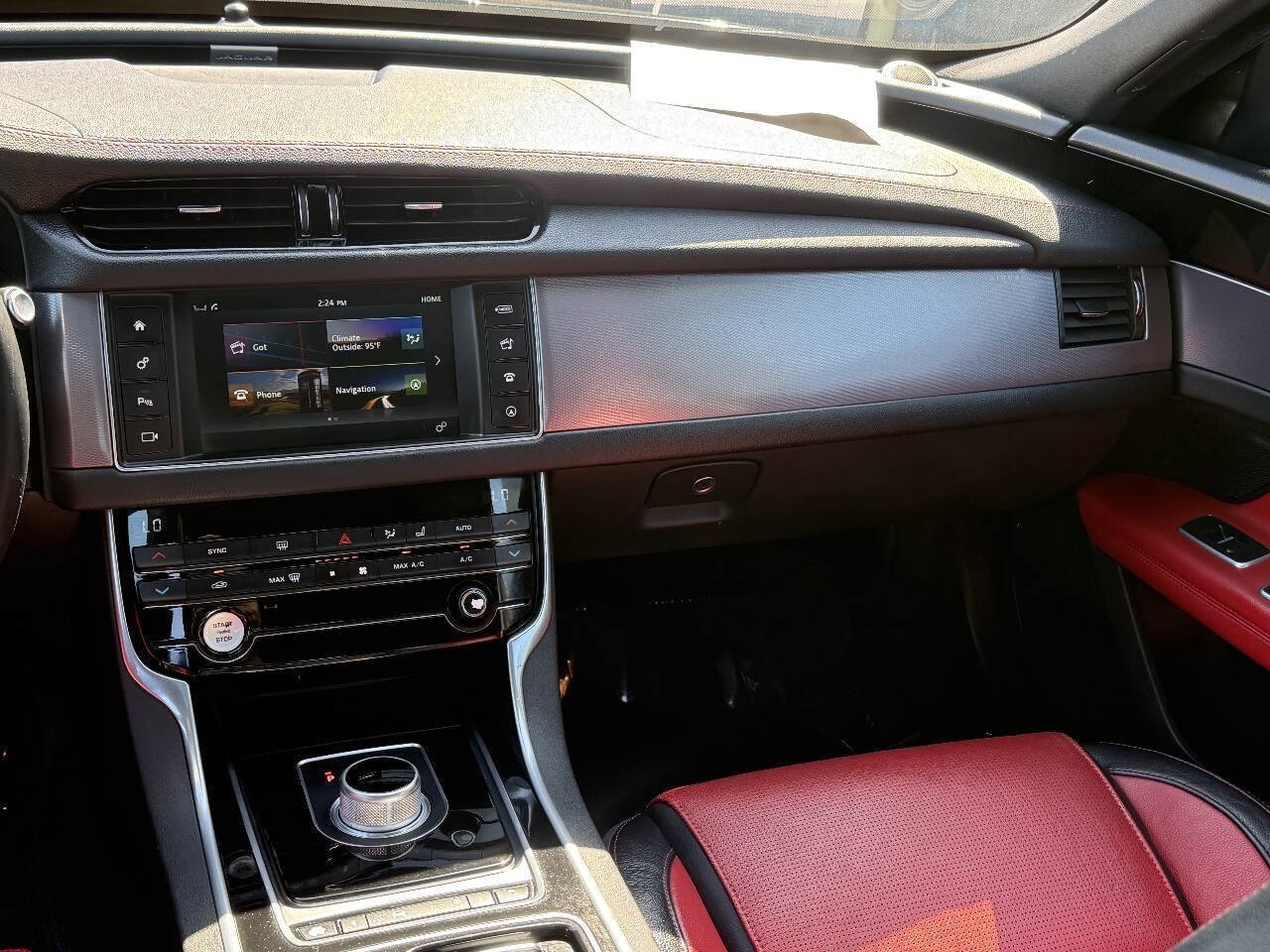 Used 2016 Jaguar XF R-Sport RWD image 8