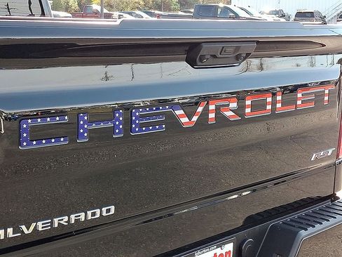 Used 2023 Chevrolet Silverado 1500 RST image 30