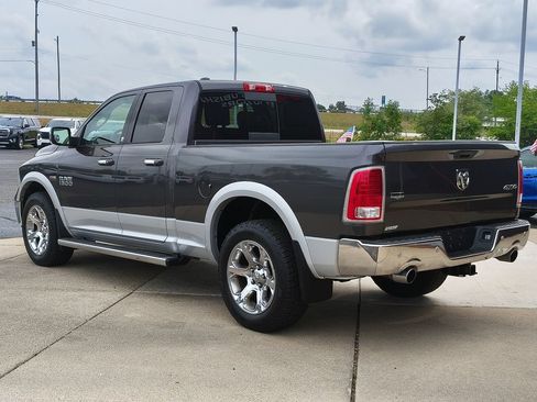 Used 2016 RAM 1500 Laramie w/ Convenience Group AWD/4WD image 7