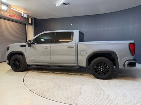 Used 2024 GMC Sierra 1500 Elevation RWD image 2
