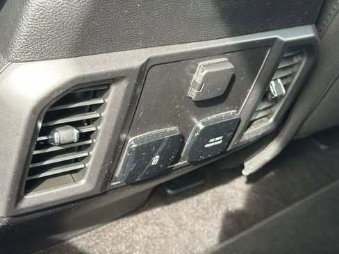 Used 2018 Ford F150 XLT w/ Equipment Group 302A Luxury image 25