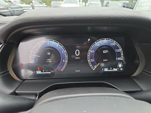 New 2025 Jeep Grand Cherokee Laredo w/ Luxury Tech Group I image 19