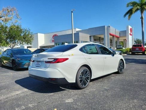 New 2026 Toyota Camry XLE FWD image 4