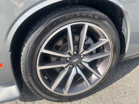 Used 2023 Dodge Challenger R/T RWD image 9