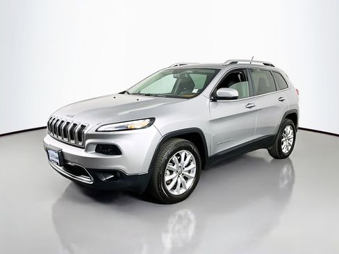 Used 2015 Jeep Cherokee Limited AWD/4WD image 4