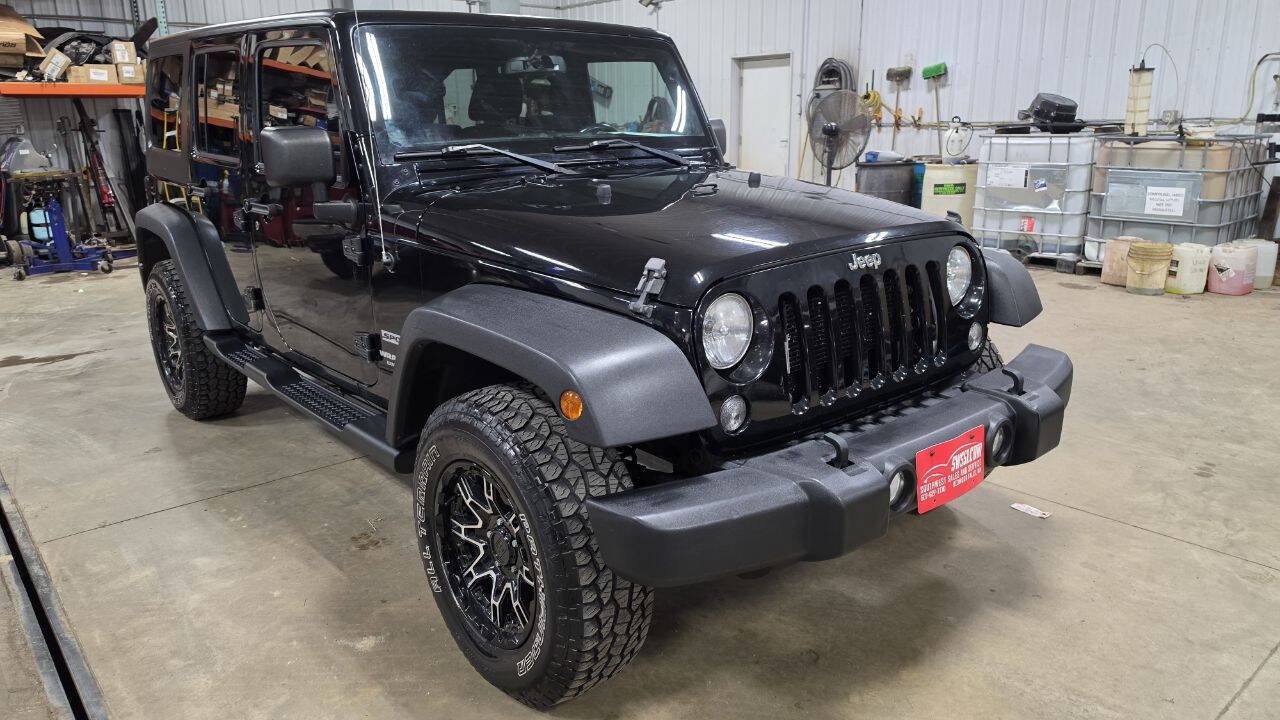 Used 2014 Jeep Wrangler Unlimited Sport w/ Quick Order Package 24S AWD/4WD image 1