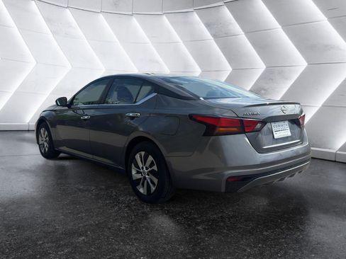 Used 2024 Nissan Altima 2.5 S image 5