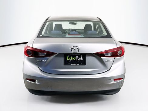 Used 2016 MAZDA MAZDA3 i Sport w/ Preferred Equipment Package image 7