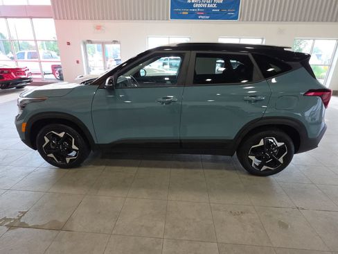Used 2025 Kia Seltos S FWD image 12