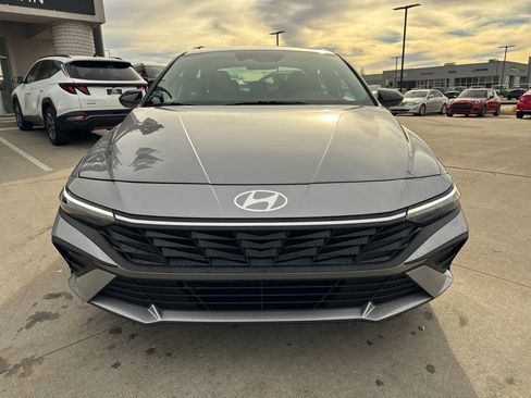 New 2026 Hyundai Elantra Sport image 2