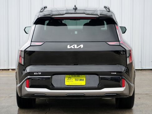 Used 2024 Kia EV9 GT-Line image 52