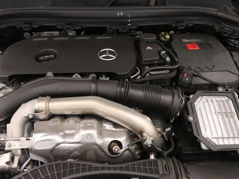 New 2026 Mercedes-Benz GLA 250 image 9