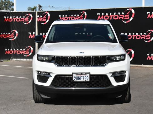 Used 2023 Jeep Grand Cherokee 4WD 4xe image 2