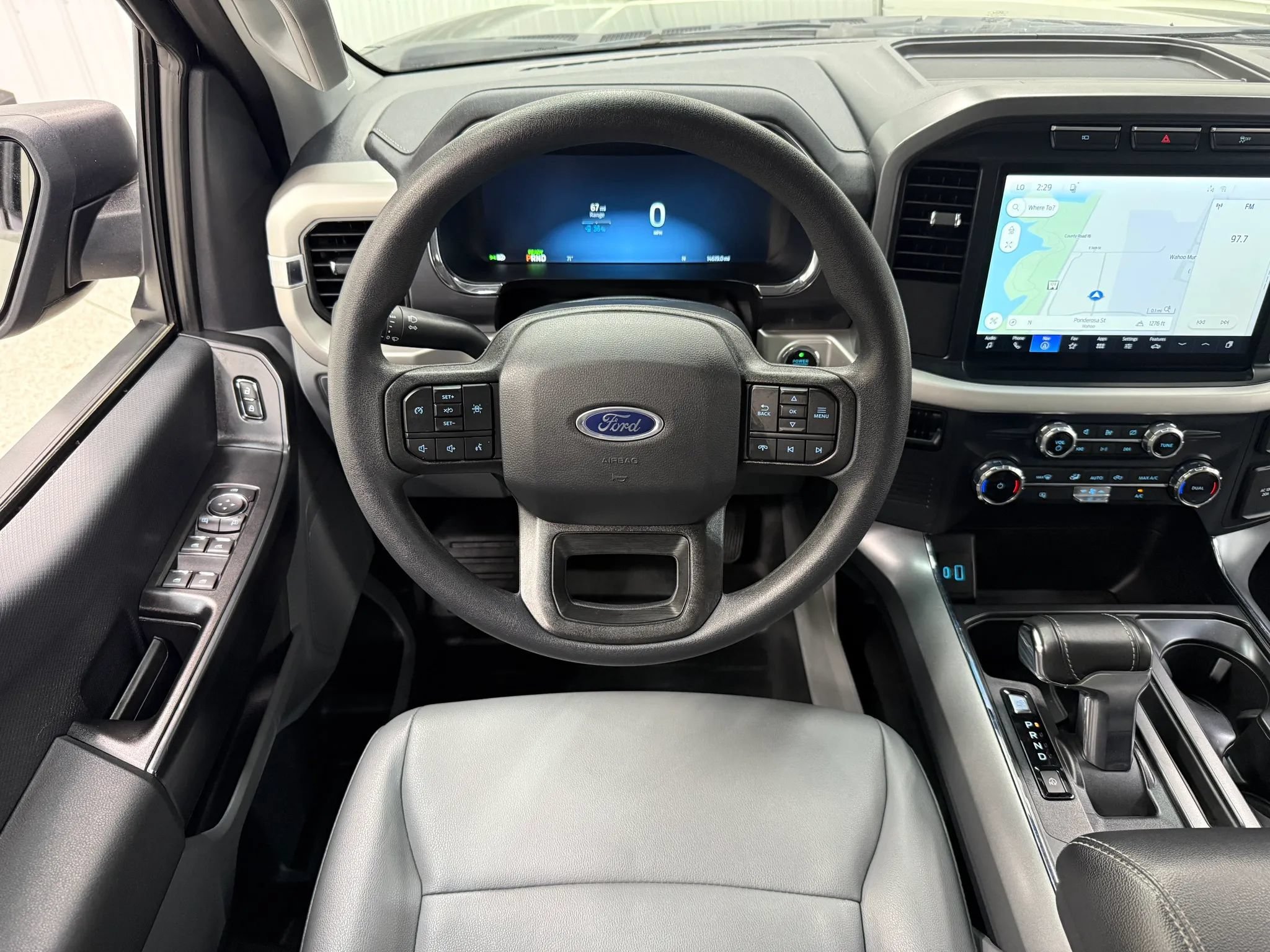 Used 2022 Ford F150 Lightning Pro AWD/4WD image 18