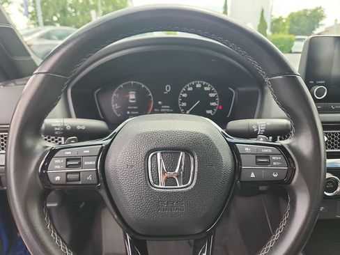 Used 2023 Honda Civic Sport image 18