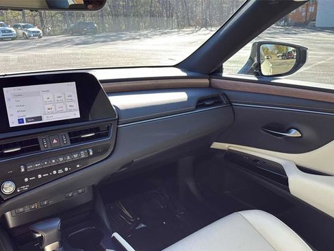 Used 2024 Lexus ES 350 w/ Premium Package image 14