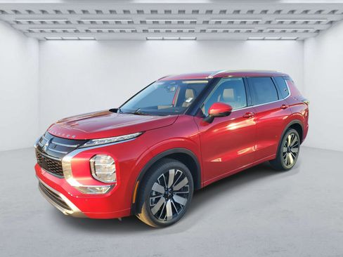 New 2025 Mitsubishi Outlander SEL image 2