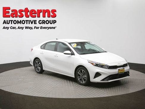 Used 2024 Kia Forte LXS image 48