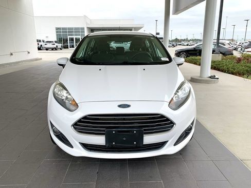Used 2019 Ford Fiesta SE w/ Equipment Group 201A image 2