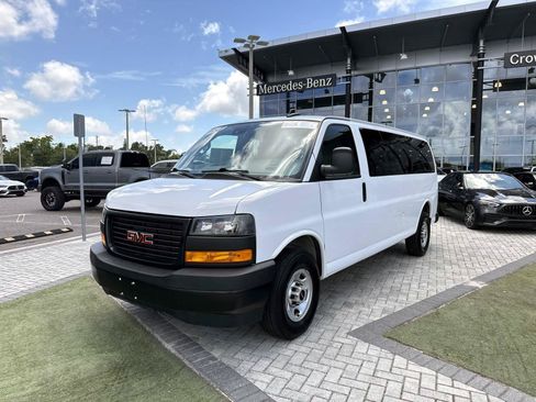 Used 2024 GMC Savana 3500 LS RWD image 2