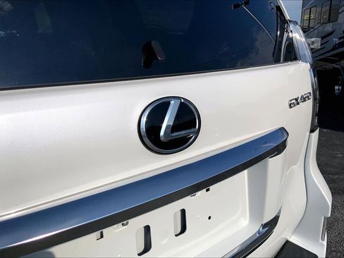 Used 2022 Lexus GX 460 Premium AWD/4WD image 10