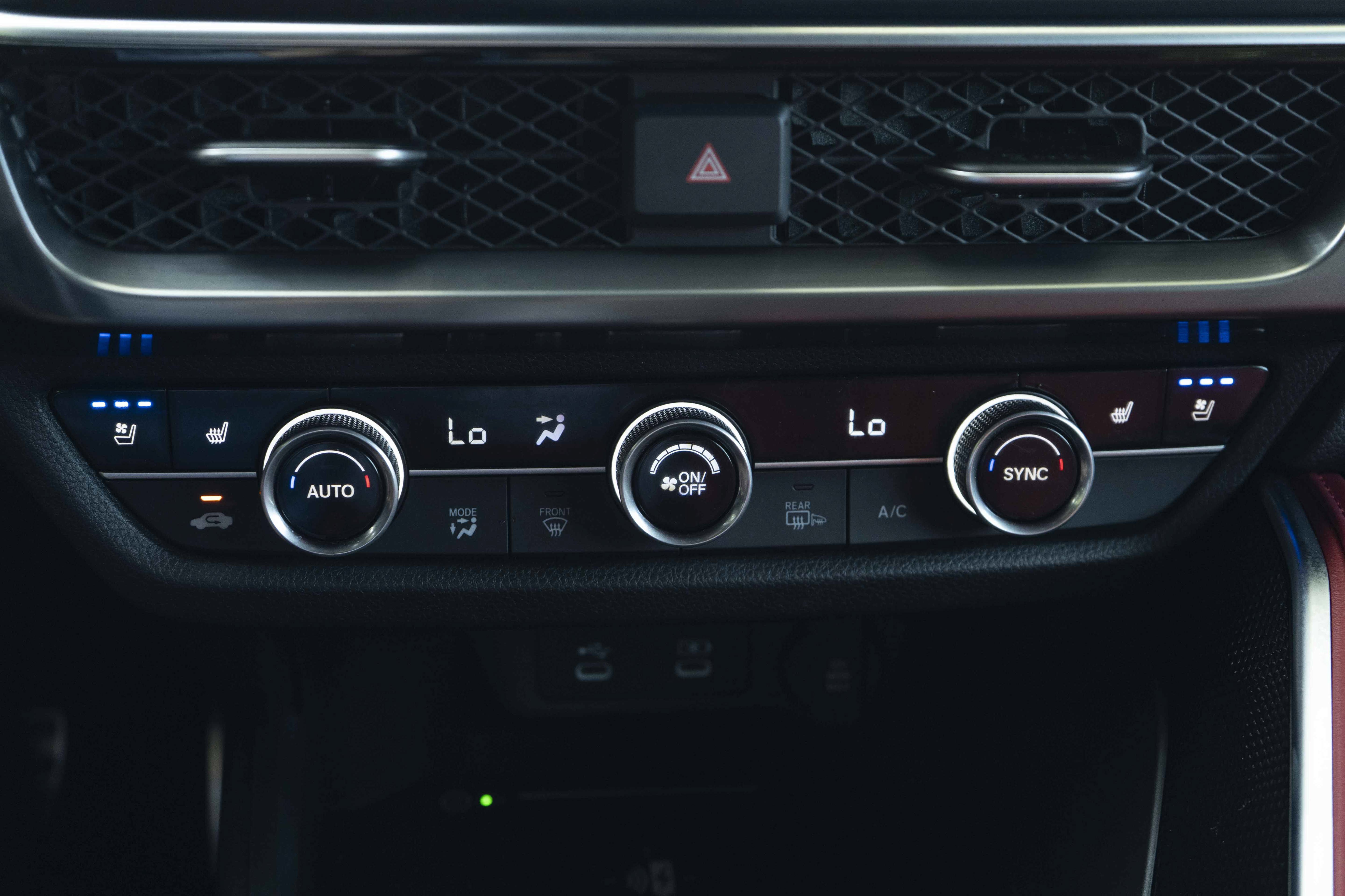 Used 2025 Acura ADX A-Spec FWD image 31