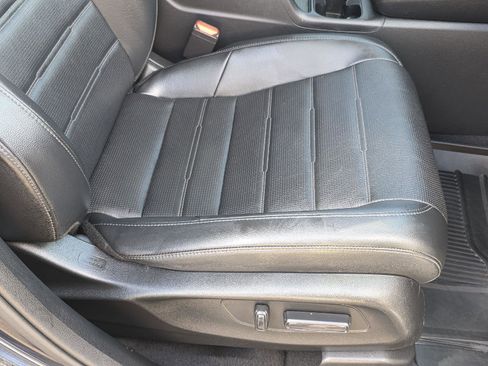 Used 2023 Honda CR-V EX-L image 29