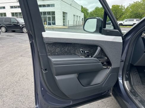 Used 2024 Land Rover Range Rover Sport Dynamic SE AWD/4WD image 13
