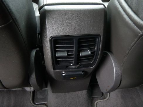Used 2014 Ford Escape SE w/ Equipment Group 201A AWD/4WD image 17