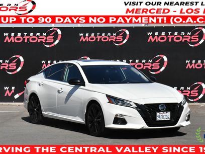 Used 2022 Nissan Altima 2.5 SR w/ Midnight Edition Package