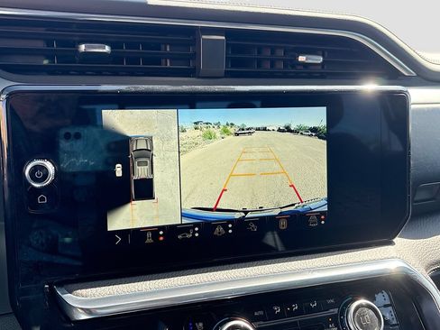 Used 2025 GMC Sierra 1500 Denali w/ Denali Reserve Package AWD/4WD image 14