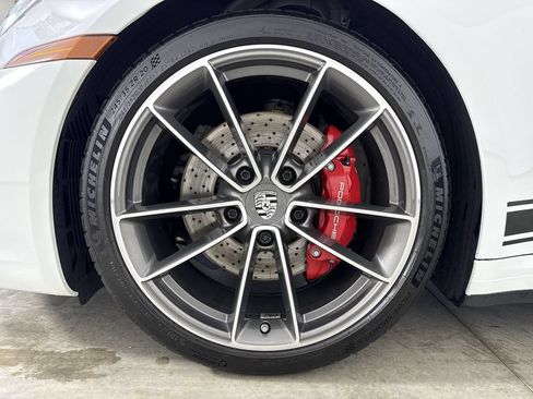 Certified 2024 Porsche 911 Carrera 4S AWD/4WD image 13