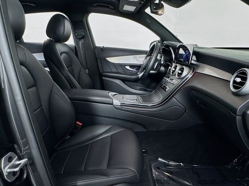 Used 2022 Mercedes-Benz GLC 300 4MATIC Coupe image 7