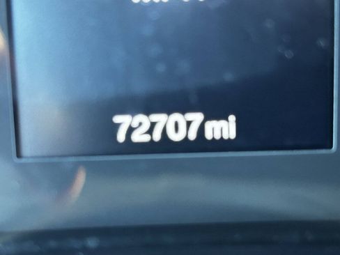 Used 2021 Jeep Compass Latitude w/ Sun and Sound Group AWD/4WD image 19