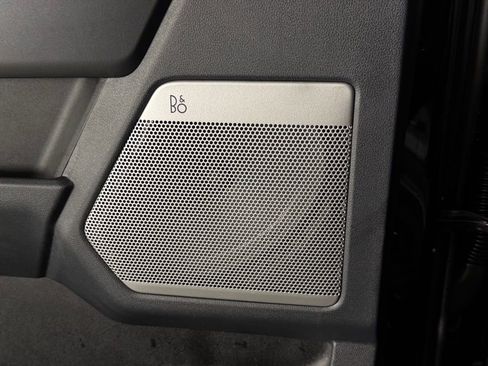 Used 2025 Ford F350 Lariat w/ Black Appearance Package image 17