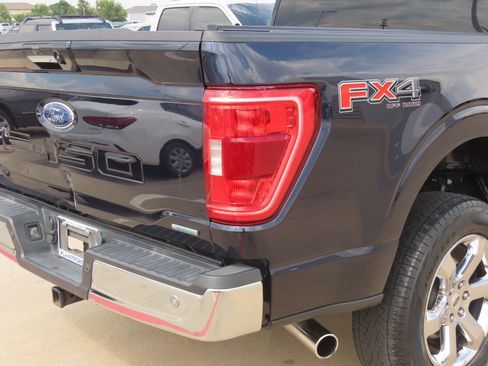 Used 2022 Ford F150 XLT w/ Equipment Group 302A High AWD/4WD image 12