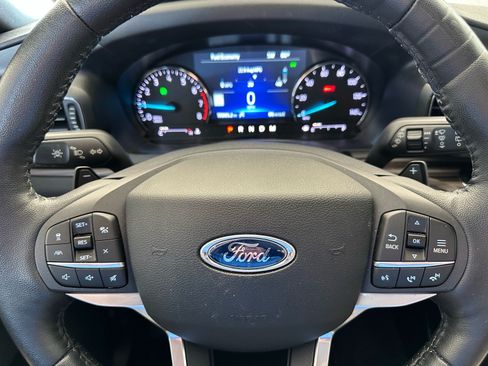 Used 2020 Ford Explorer Limited w/ Class III Trailer Tow Package RWD image 33