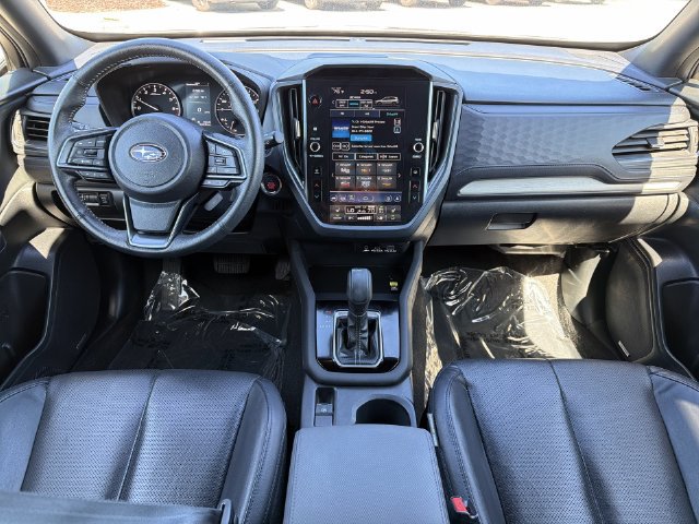 Used 2025 Subaru Forester Limited AWD/4WD image 17