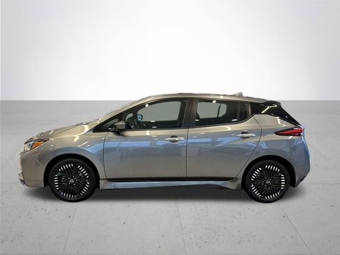 Used 2023 Nissan Leaf SV Plus image 11